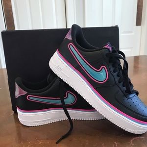 Nike Air Force Ones Men 9.5